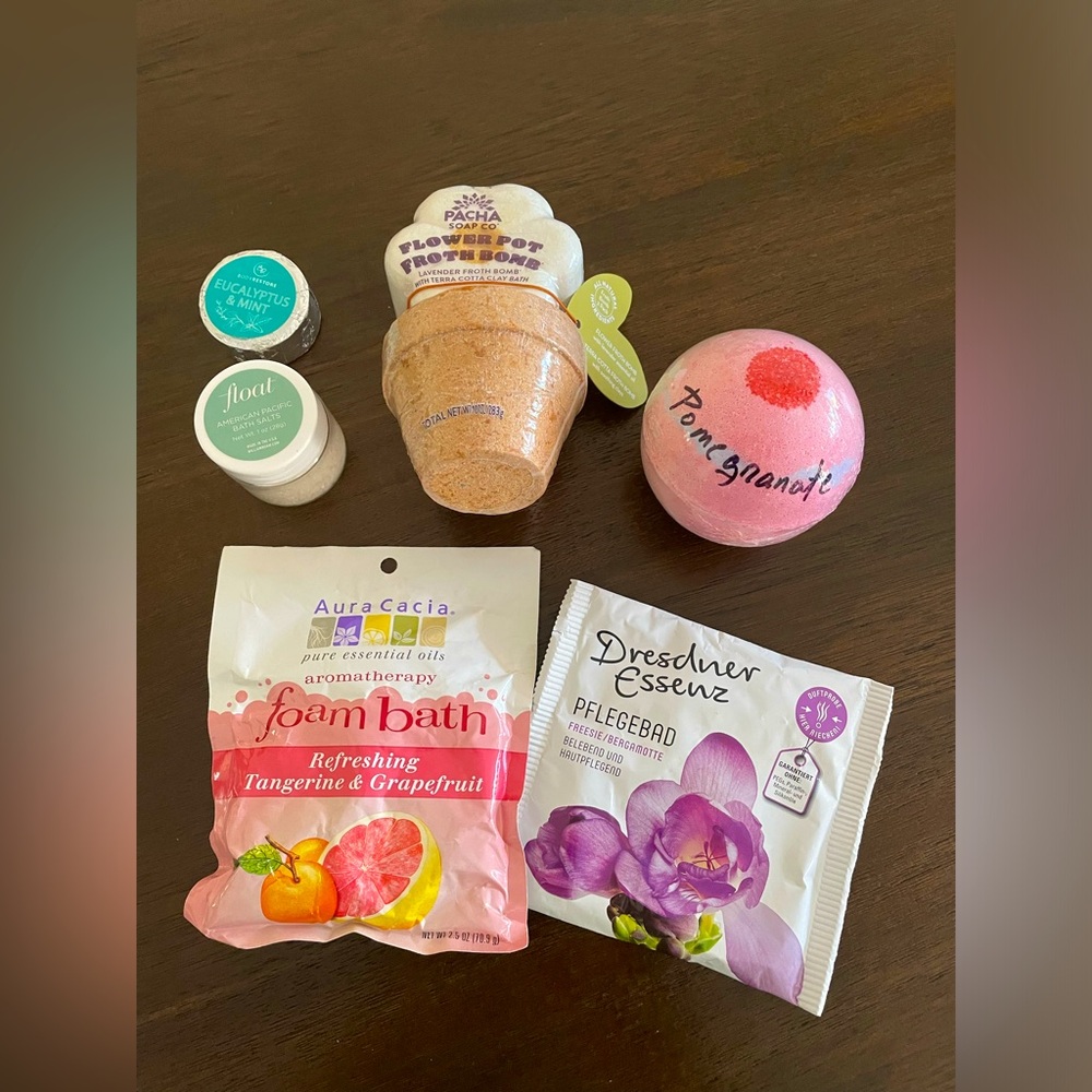 Grab bag!! Bath bombs etc 🛁🫧🫧 🫧🫧
